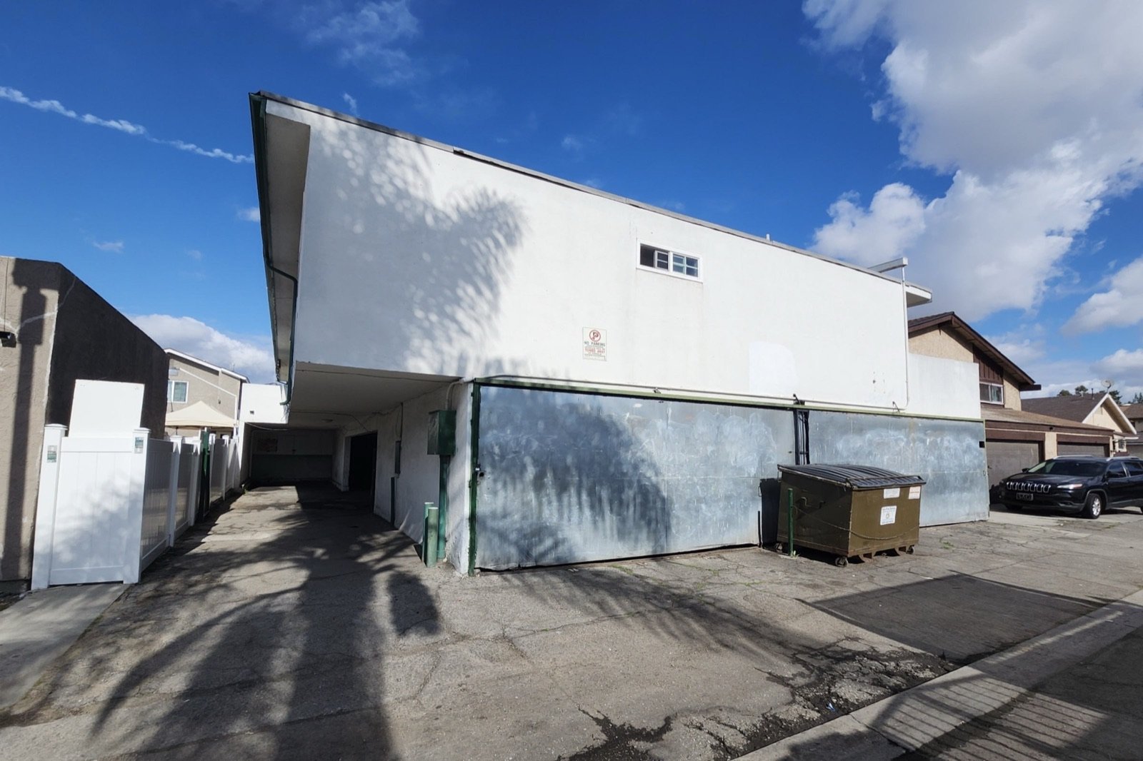 Garage exterior prepared for conversion with Fast Build drawings in LA